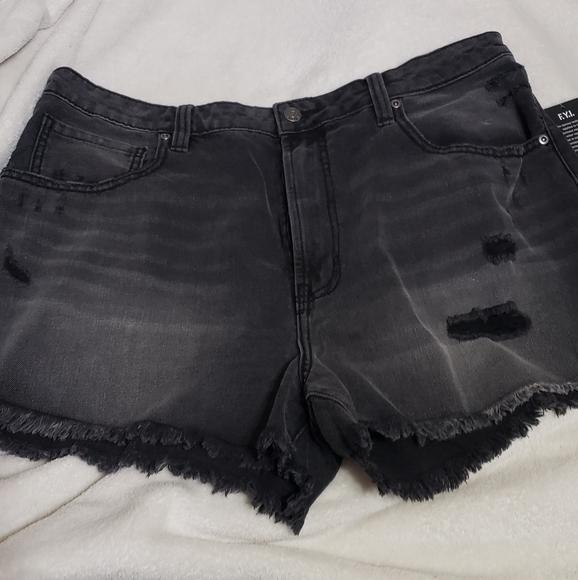 HT Denim Hi-Rise Vintage Cutoffs - Picture 1 of 6